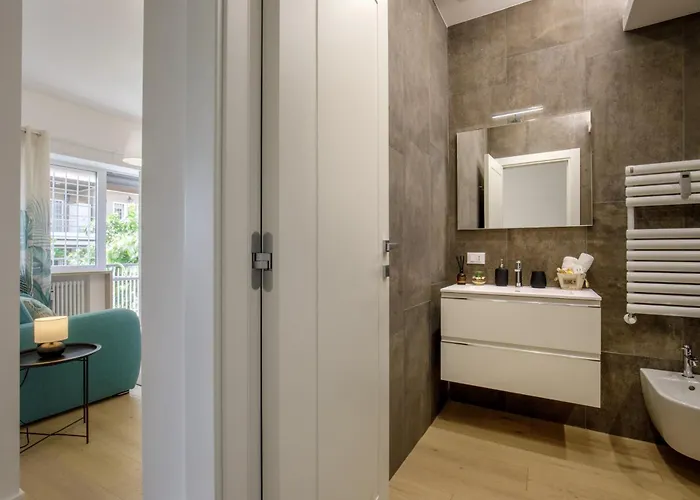 Pio Vatican Flat Roma